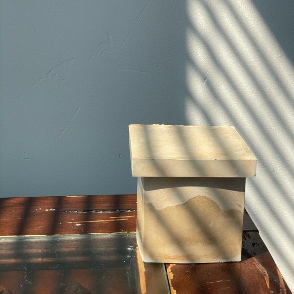 Square Cement Container - Picture 3 of 5